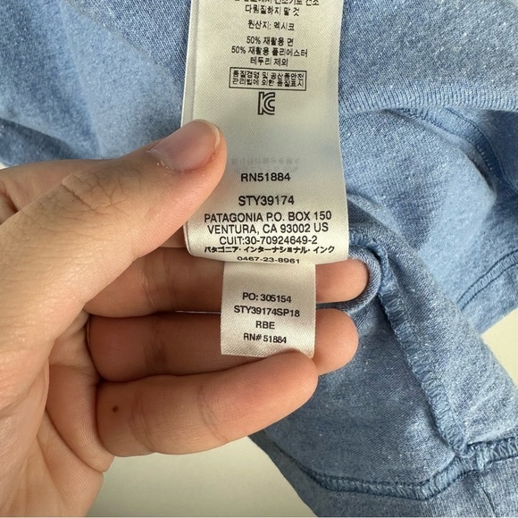 Patagonia Men’s Blue P-6 Logo Short Sleeve Responsibili-Tee Shirt Size Medium - Picture 7 of 7